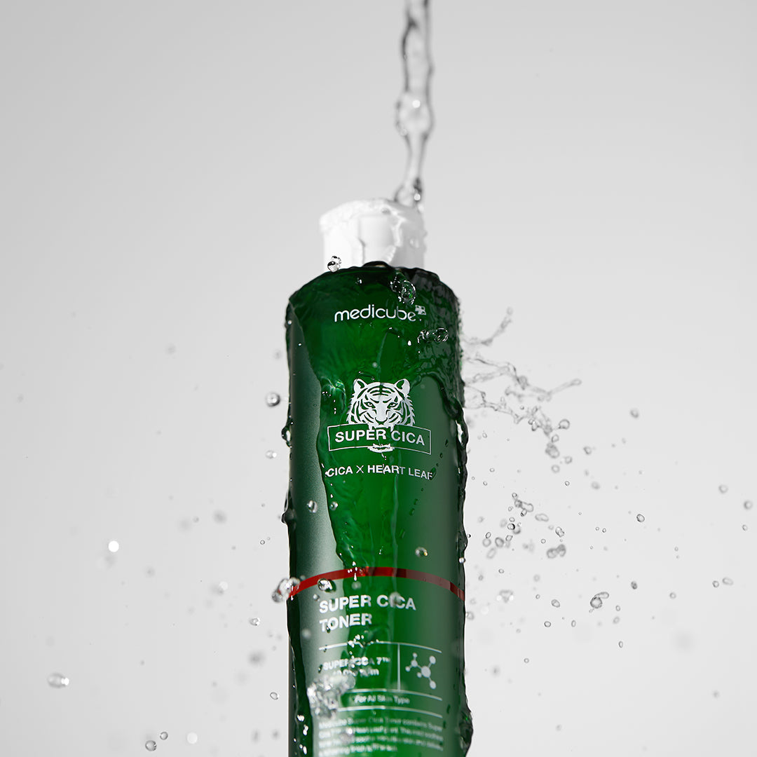 Super Cica Toner - Care with some character.